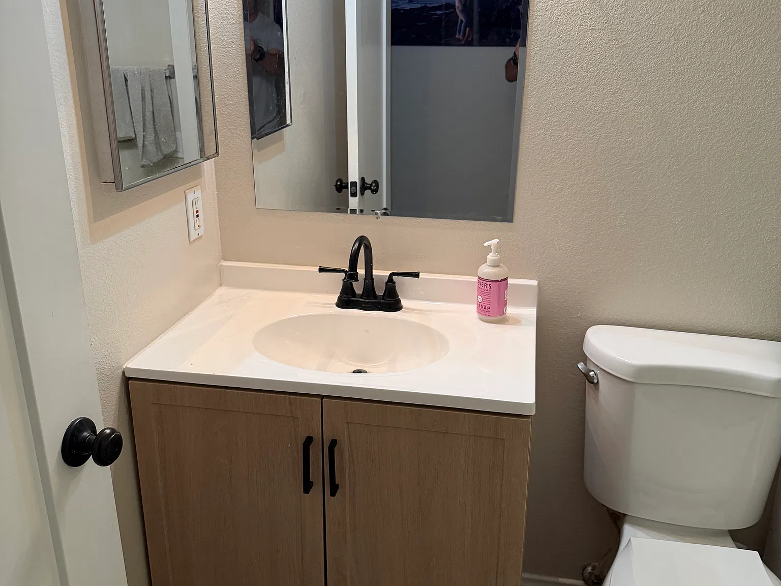 4 bed, 1550 sqft, $4,500 — Photo 2