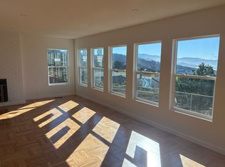 202 Crestmoor Cir, Pacifica, CA 94044