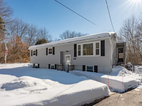 325 Pembroke Hill Road, Pembroke, NH 03275