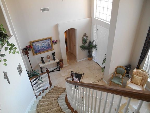 4th image of 3549 High Vista Dr