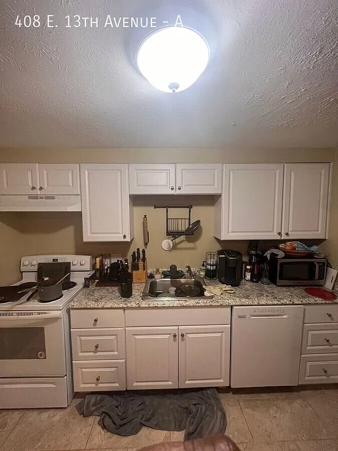 Pre-Leasing for August 2027 Spacious 2 Bedroom Townhome Near OSU! — Photo 4