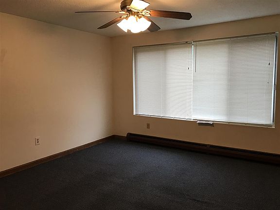 5th image of 5 Mary Jo Ln