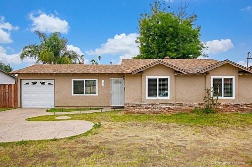 3rd image of 1424 N Mollison Ave