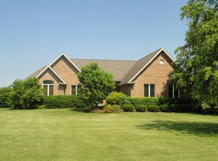 2904 E 29th Rd, Seneca, IL 61360