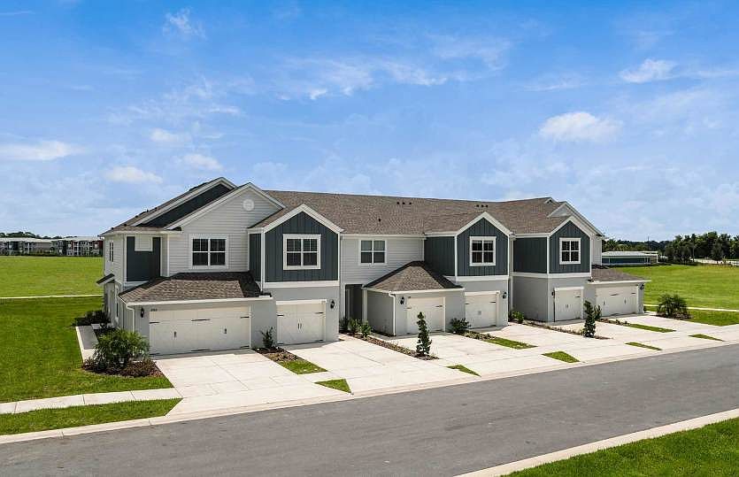 New Construction Townhomes For Sale at Somerset Crossings by Pulte Homes