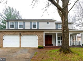 7385 Shady Palm Dr, Springfield, VA 22153