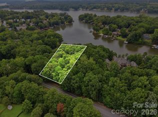 9704 Windygap Rd, Charlotte, NC 28278