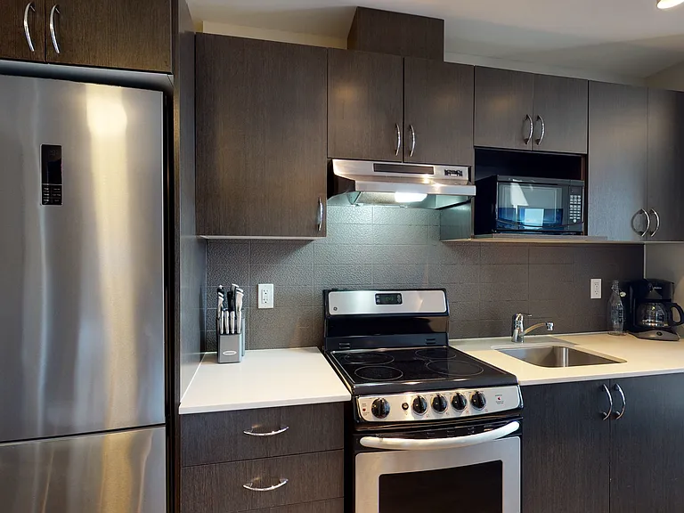169 Lisgar St — Photo 34