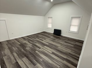 74 E Broad St, East Stroudsburg, PA