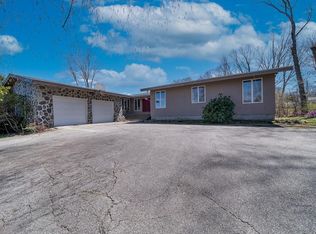 232 Elena St, Cranston, RI 02920