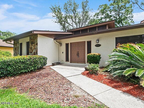 2nd image of 12527 SHADY CREEK Drive
