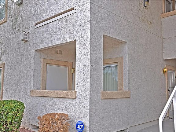 3rd image of 855 N Stephanie St Unit 1713