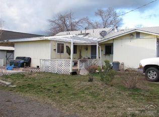 212 NE 7th St, Madras, OR 97741