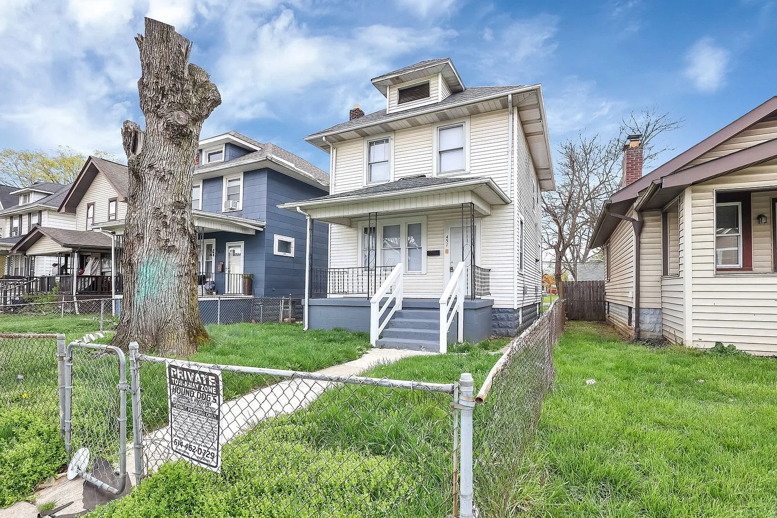 451 S Richardson Ave photo 1