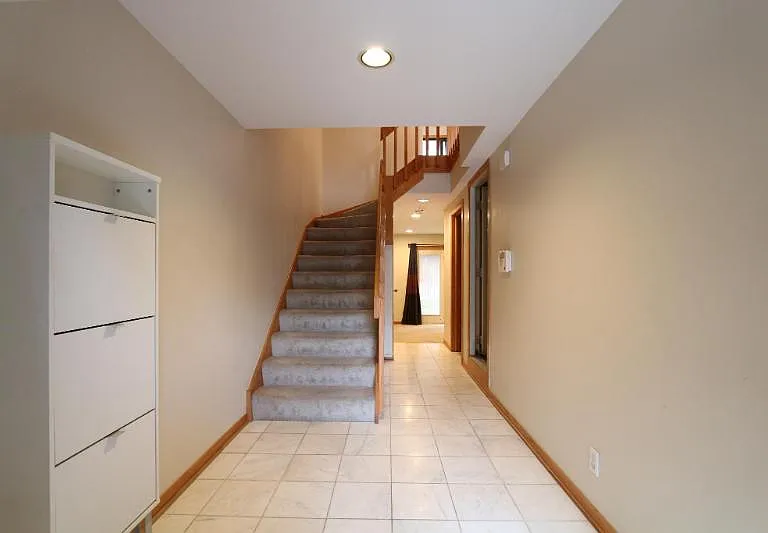 604 S Loomis St — Photo 29