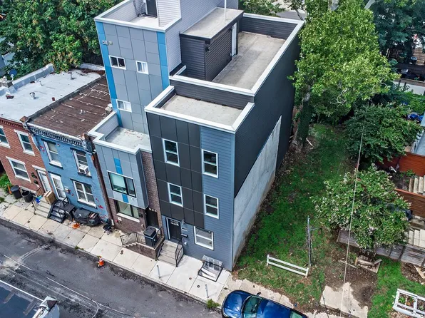 1346 N Myrtlewood St, Philadelphia, PA 19121