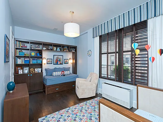 Sold by Sotheby's International Realty | media 8