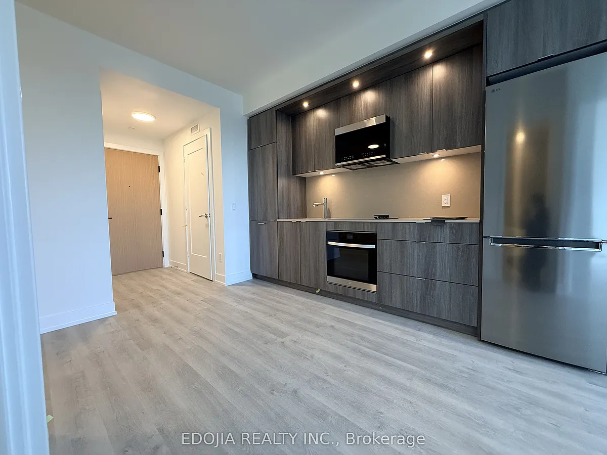Building Photo - 60 Central Park Dr #2208