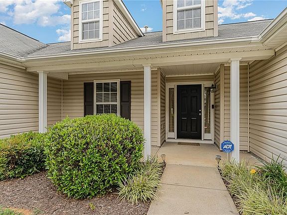 3029 Desmond Woods Dr, Greensboro, NC 27405 | Zillow