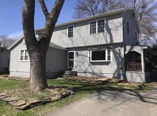 7 1st Ave, Easthampton, MA 01027