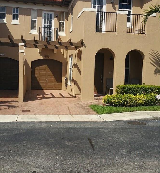 1st image of 6981 Julia Gardens Drive #6981
