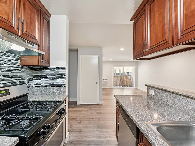 6317 Monterey Rd — Photo 20