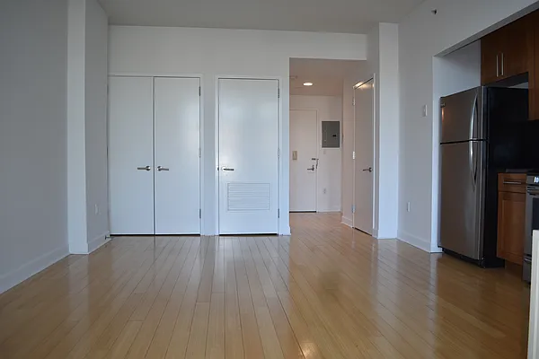 Rented by Halstead Real Estate | media 7