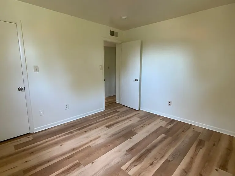 1729 Manor Ridge Dr #1733 — Photo 4