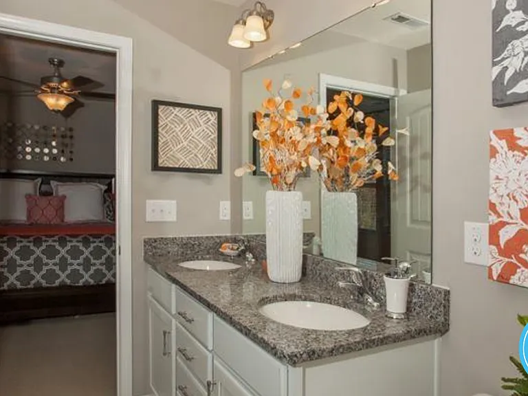 4490 Middletown Dr #1 — Photo 5