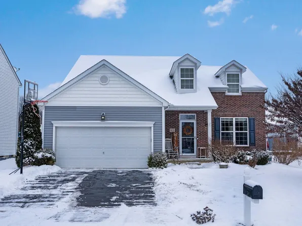 8828 Olenbrook Dr, Lewis Center, OH 43035