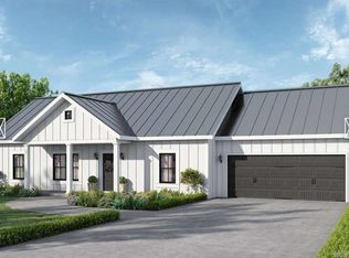 560 S 14th Ave, Piggott, AR 72454