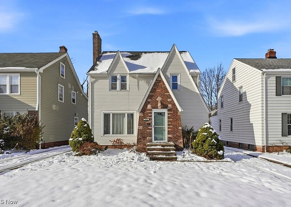 1st image of 2208 Cranston Rd