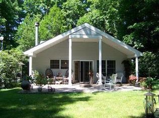 2568 Dodd Rd, Willoughby Hills, OH 44094