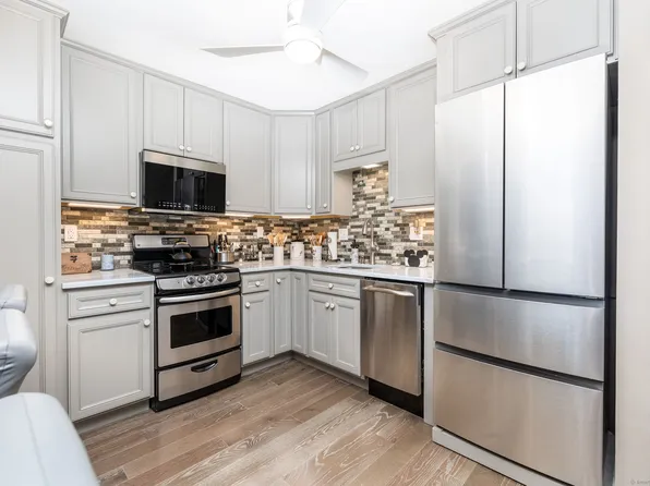 2408 Harbor View Drive #2408, Rocky Hill, CT 06067