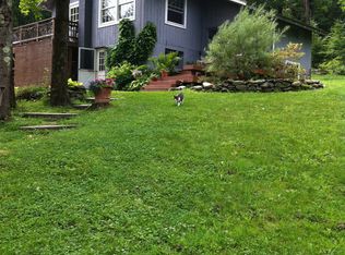 1049 E Hill Rd, Richmond, VT 05477