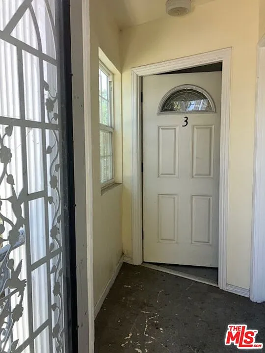 8 bed, 8.0 bath, 6475 sqft, $3,590 — Photo 3