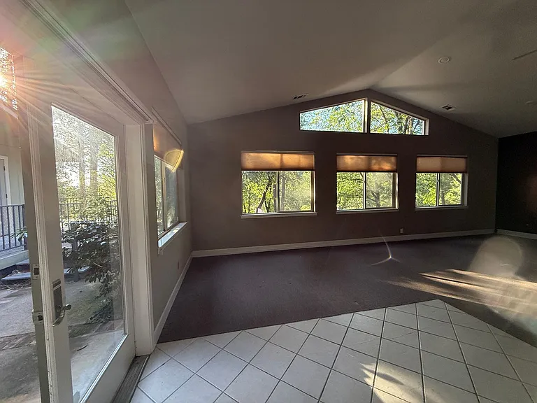 17425 Alexandra Way — Photo 10