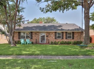 10305 Mapleridge Dr, Dallas, TX 75238