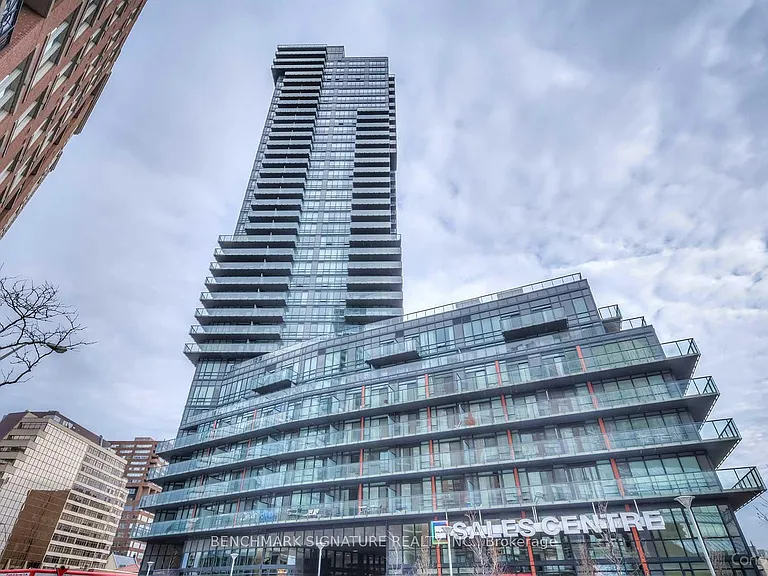 825 Church St #2907 — Photo 1
