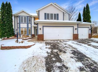 6790 Wildflower Dr S, Cottage Grove, MN 55016