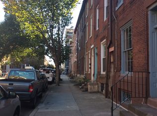 1118 Green St #3, Philadelphia, PA 19123