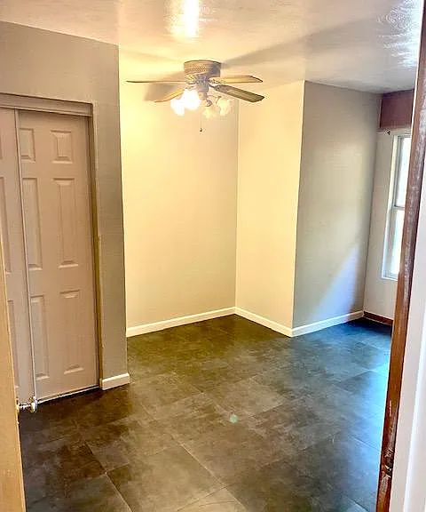 1708 Linden Dr — Photo 9