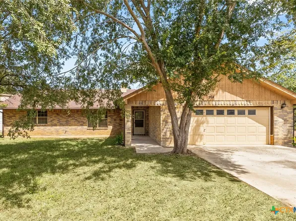 264 Pleasant Acres Dr, Seguin, TX 78155