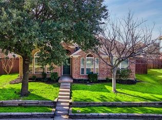 1260 Winston Dr, Lewisville, TX 75077