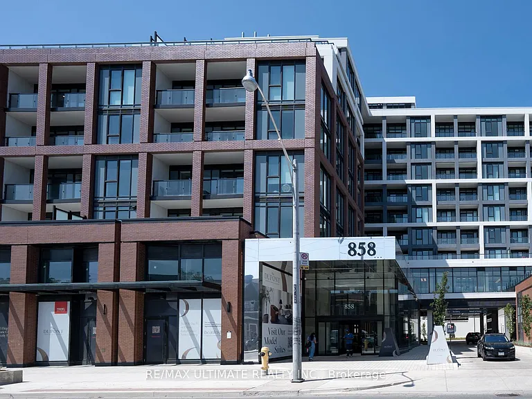 858 Dupont St #Penthouse 16 — Photo 4