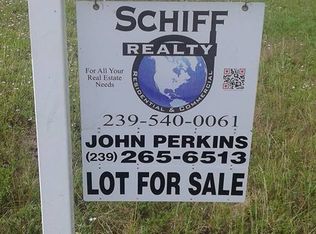 4200 SW 7th Pl, Cape Coral, FL 33914