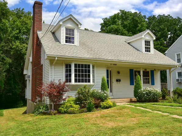 27 Tanner Street, Manchester, CT 06042