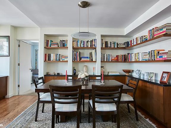 4th image of 300 E 54th St #30DEF