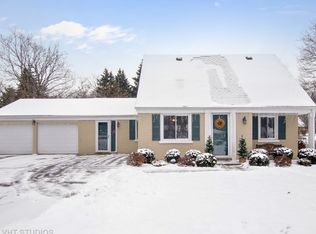 207 North Pkwy, Prospect Heights, IL 60070