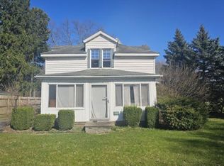 200 Ellington St, Caro, MI 48723
